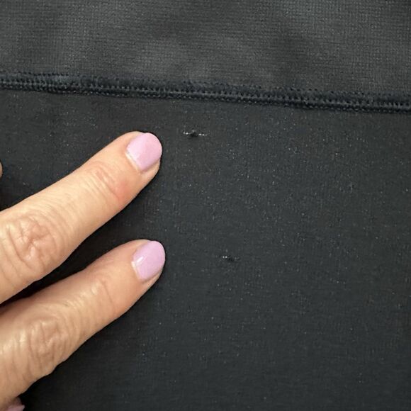 SPANX Women's Black Ankle Leggings Size XL Stretch Pull On Slimming Texured - Picture 8 of 9